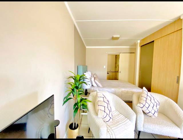 1 BEDROOM APARTMENT FOR SALE IN DAINFERN